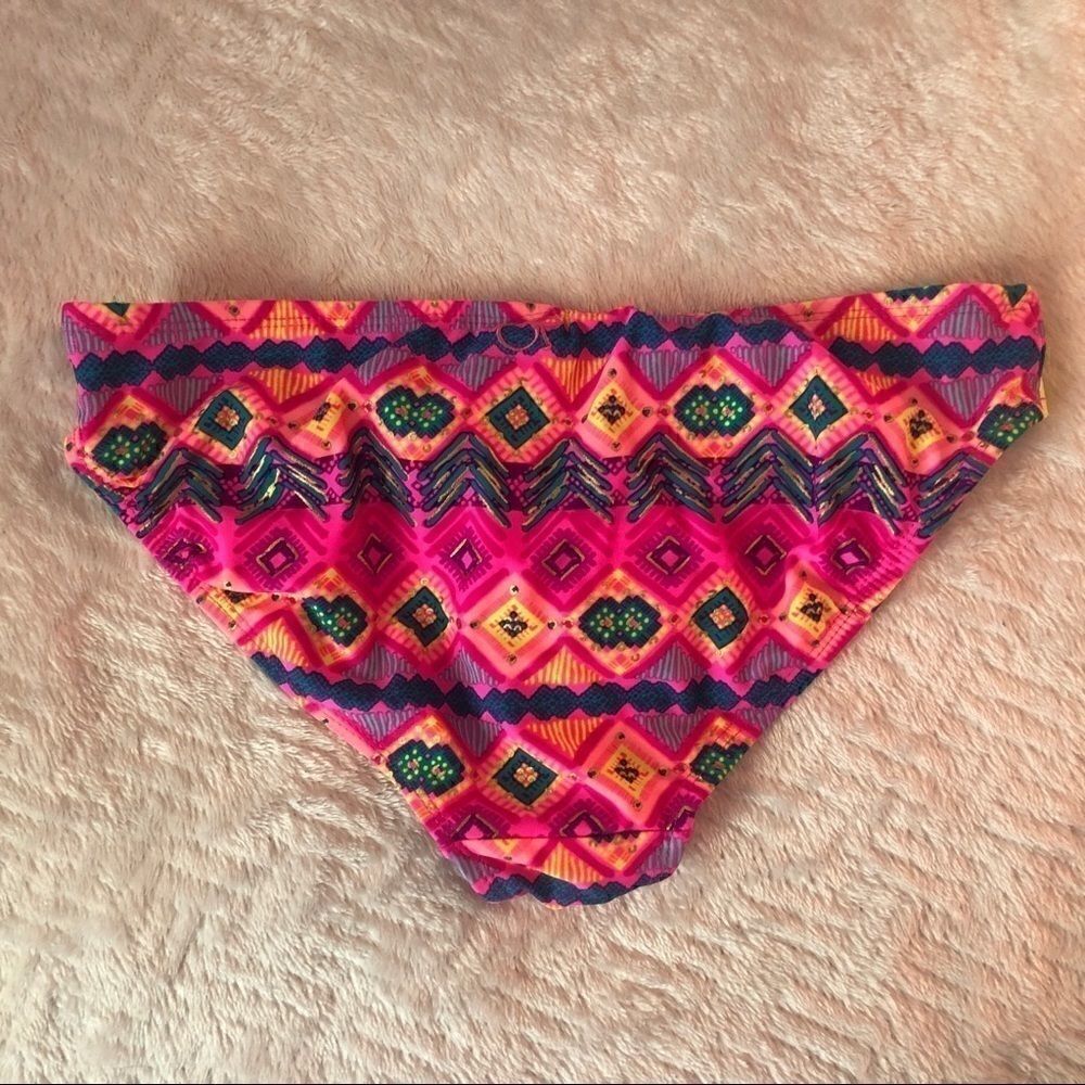 OP Size S Bikini Bottom ! - Picture 6 of 6